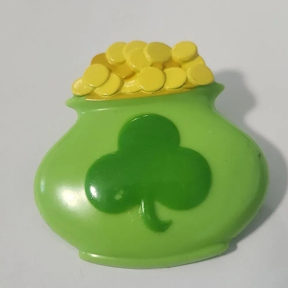 Green and Yellow Pot of Gold Brooch Hallmark